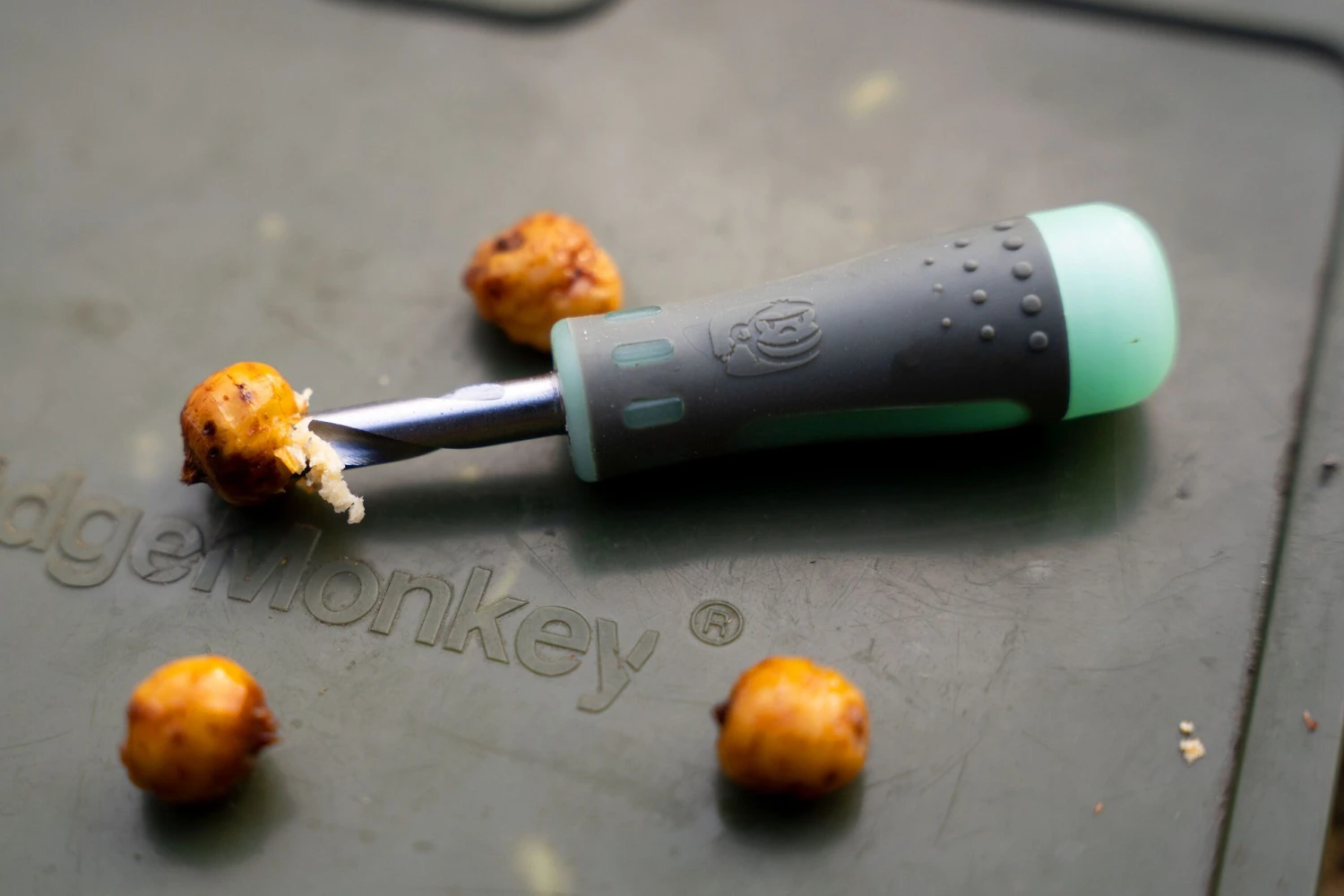 RidgeMonkey Combi Bait Drill & Cork Sticks 6 + 8mm (3+3pcs) 3 RidgeMonkey Combi Bait Drill & Cork Sticks 6 + 8mm (3+3pcs) - Afbeelding 2